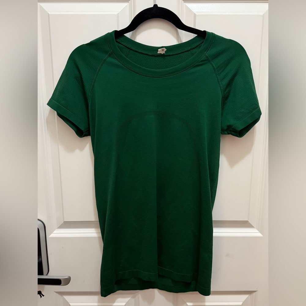 Lululemon Size 8 Swiftly Tee